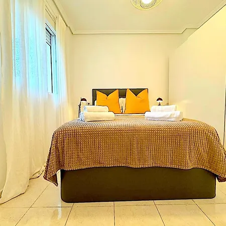 Atico Con Jacuzzi Privado , 1 Min Walk De Playa Levante Apartment