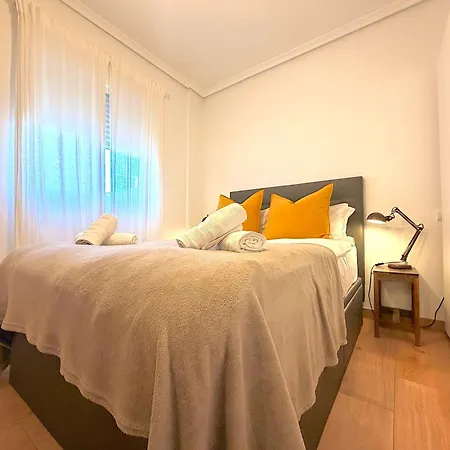 Atico Con Terraza Privada , A 100 Metros De Playa Levante
