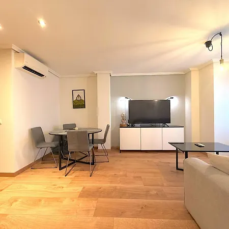 Atico Con Terraza Privada , A 100 Metros De Playa Levante Apartamento *